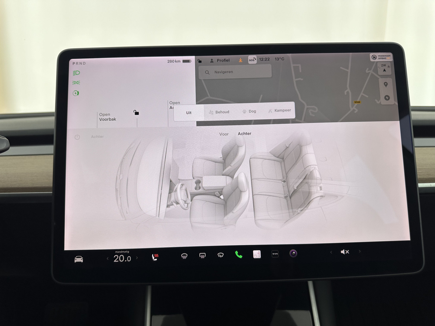 Tesla Tesla