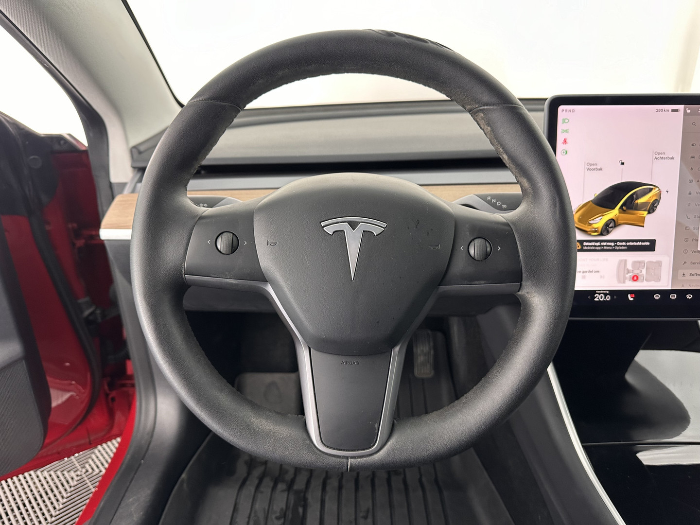 Tesla Tesla