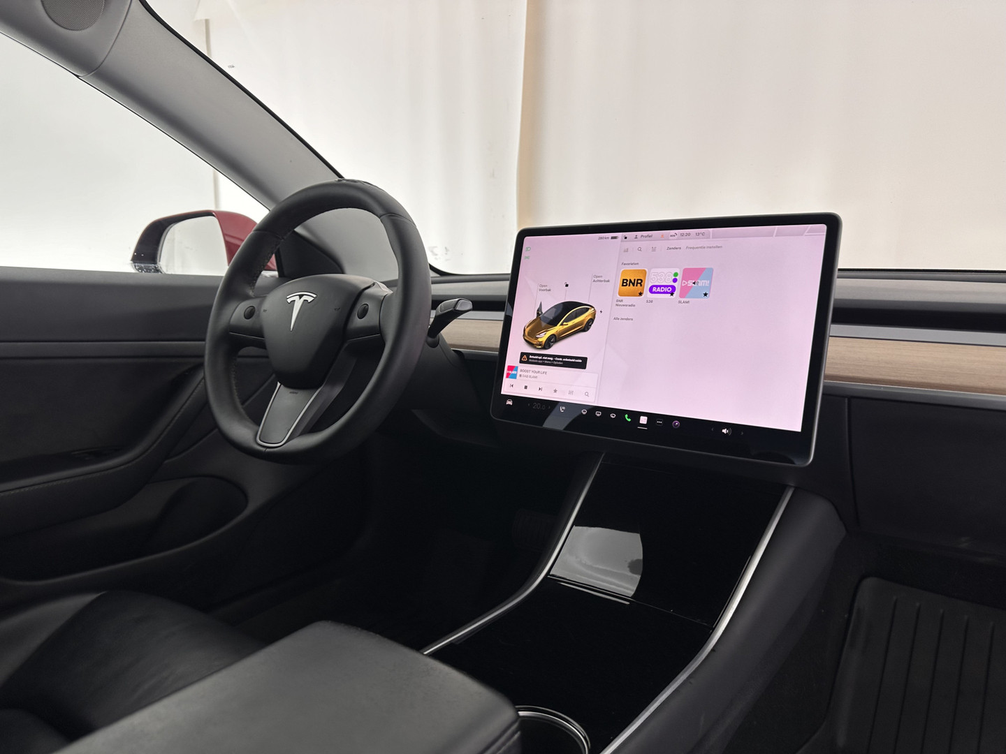 Tesla Tesla