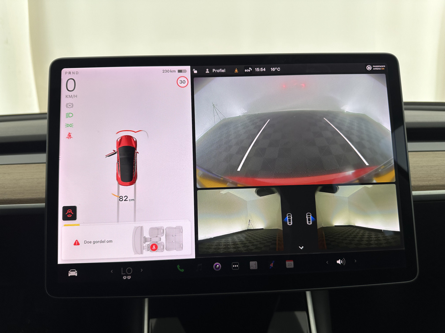 Tesla Tesla