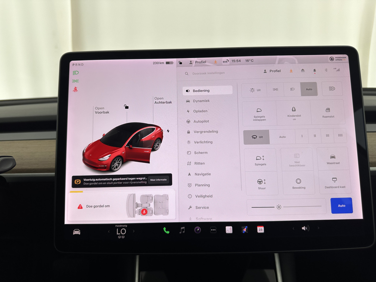 Tesla Tesla