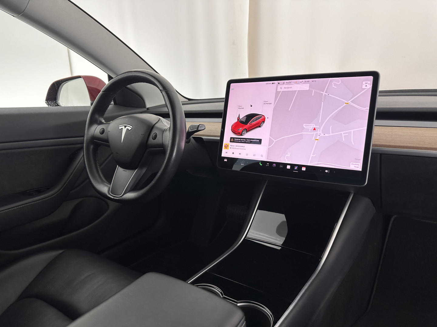 Tesla Tesla