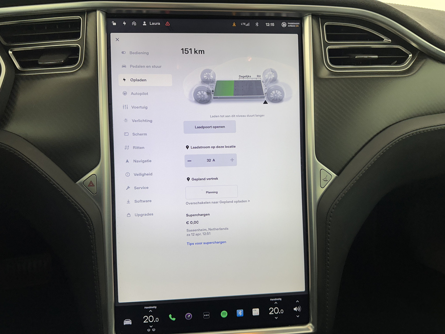Tesla Tesla