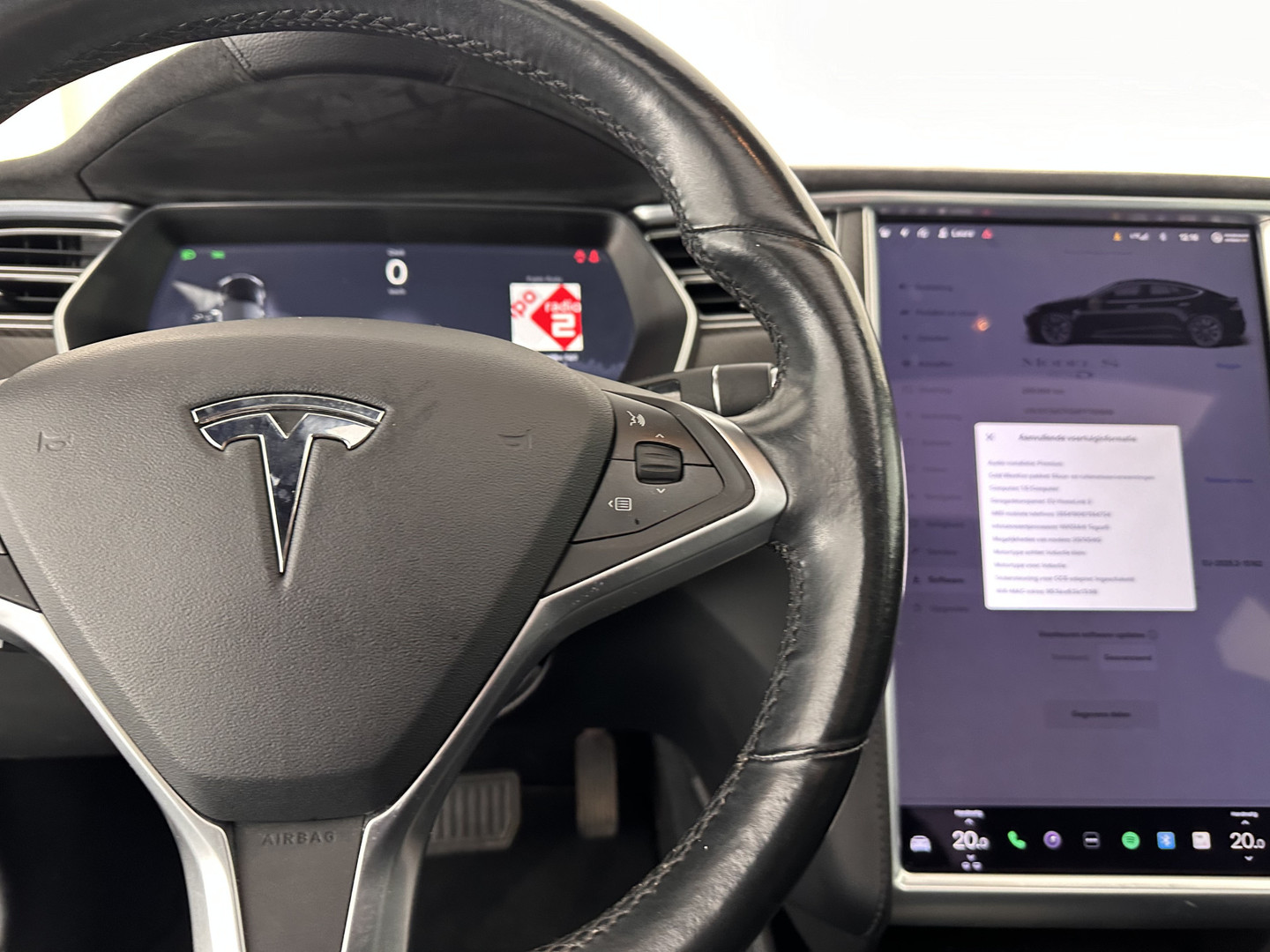 Tesla Tesla