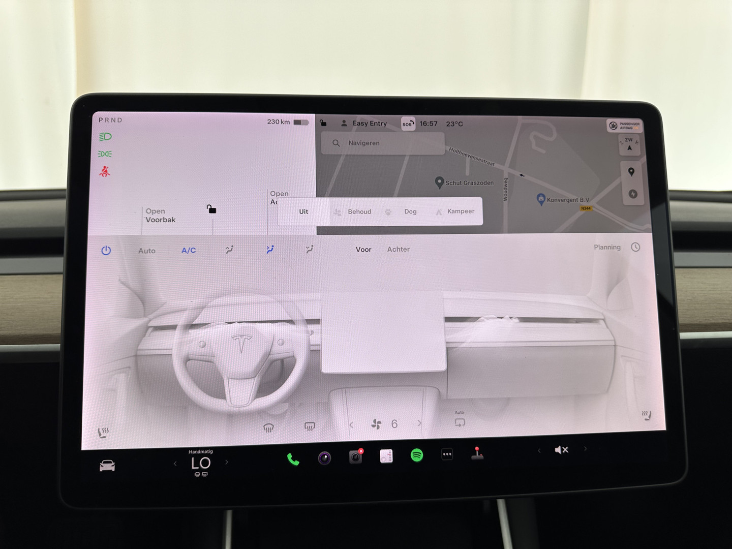 Tesla Tesla