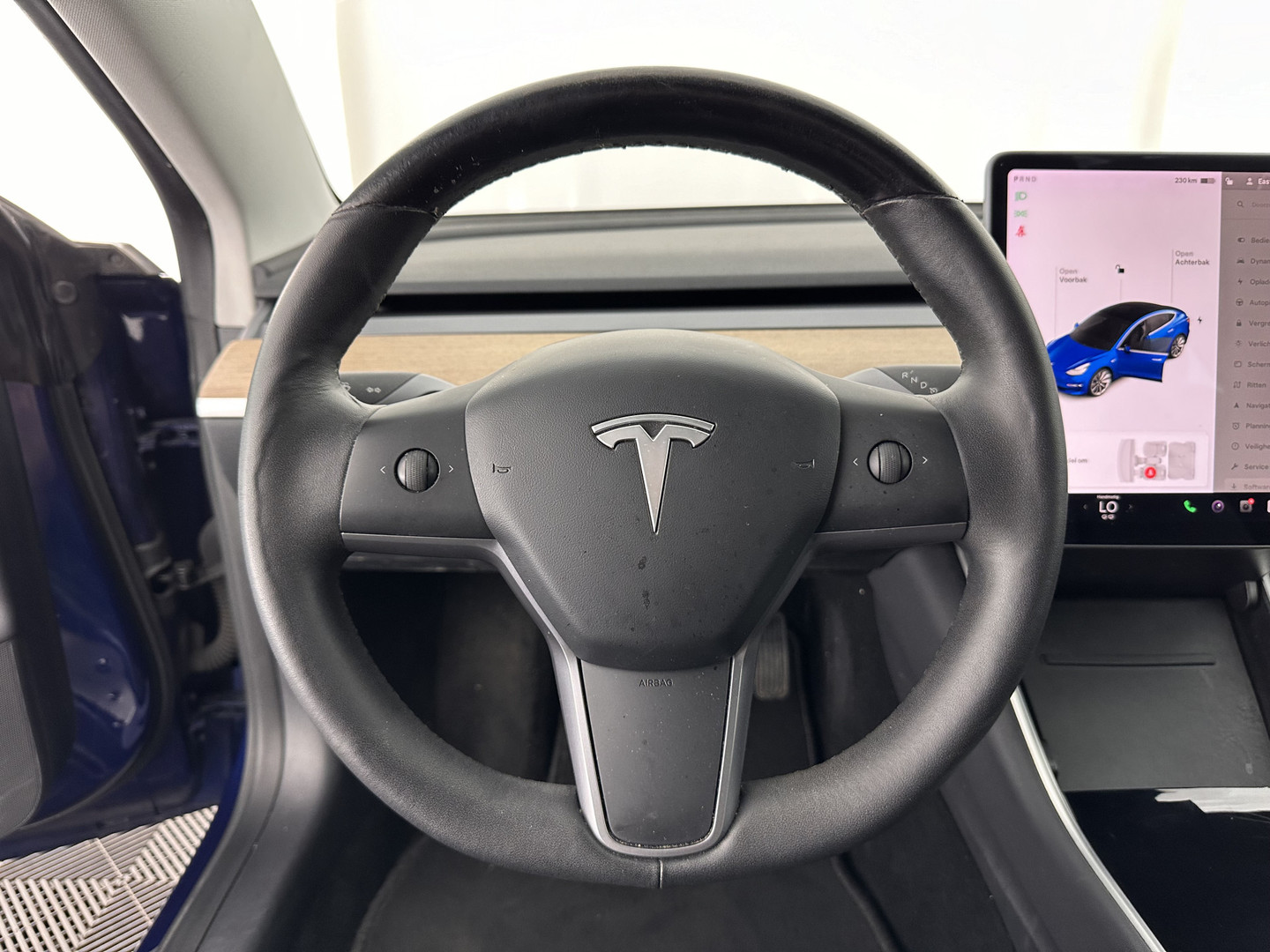 Tesla Tesla