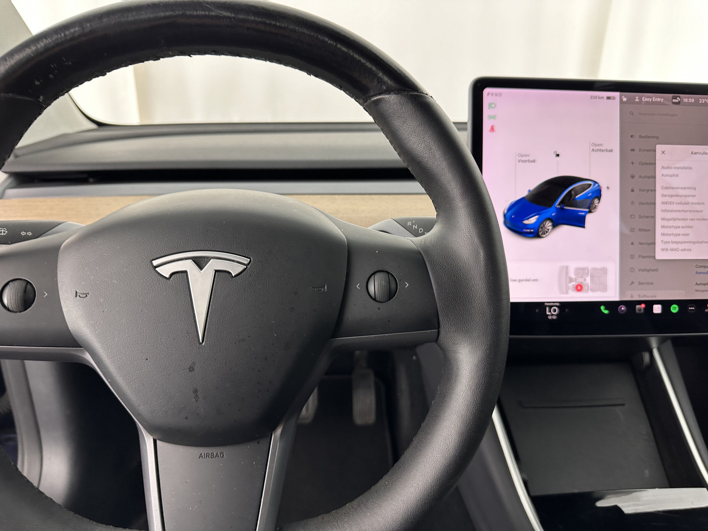 Tesla Tesla