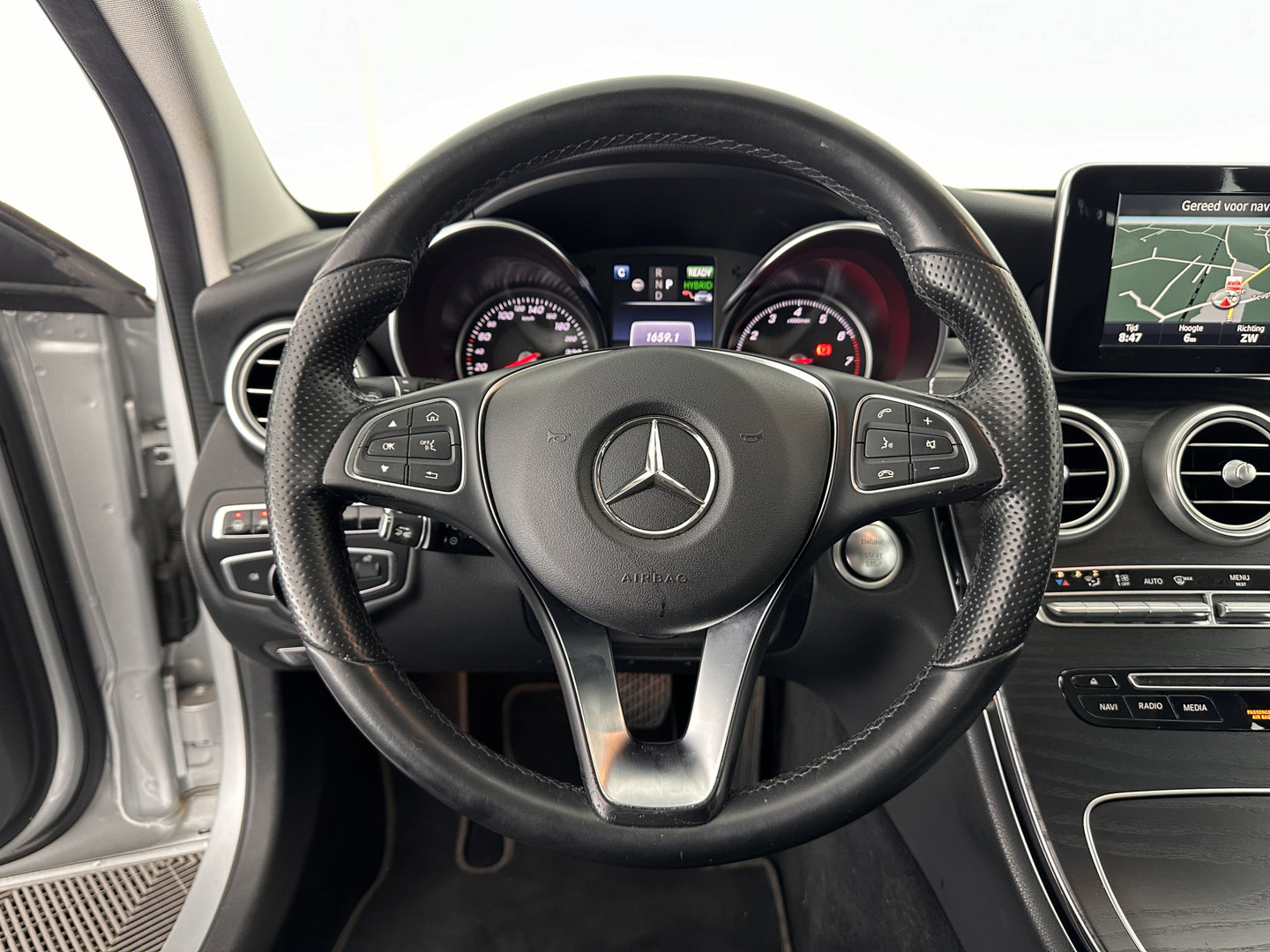 Mercedes-Benz Mercedes-Benz