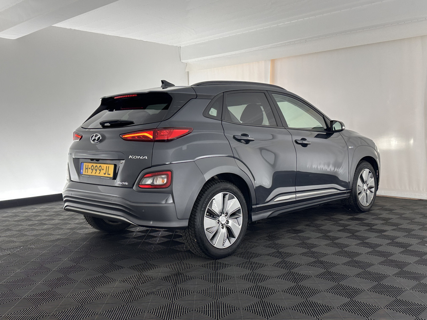Hyundai Hyundai
