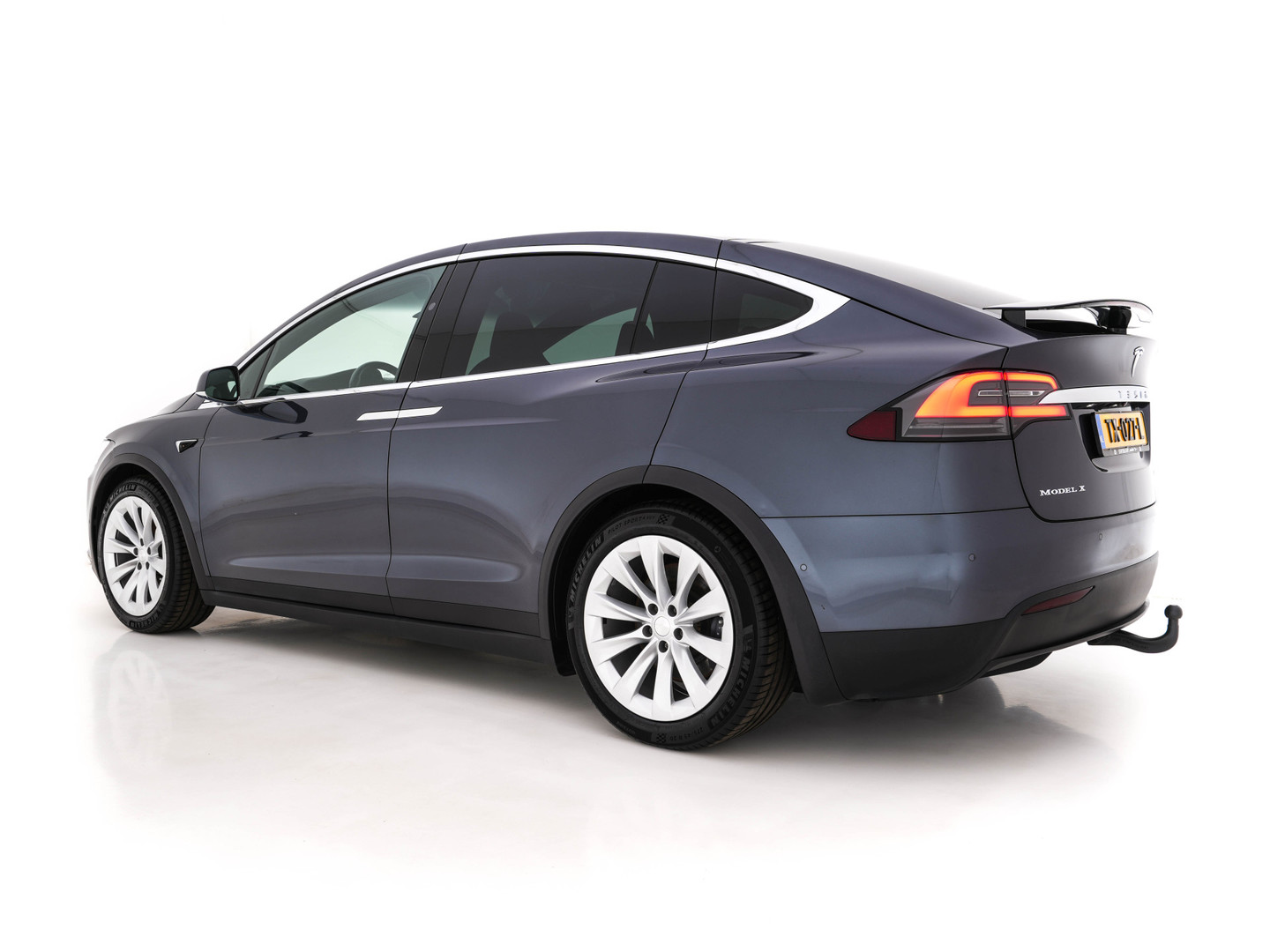 Tesla Tesla