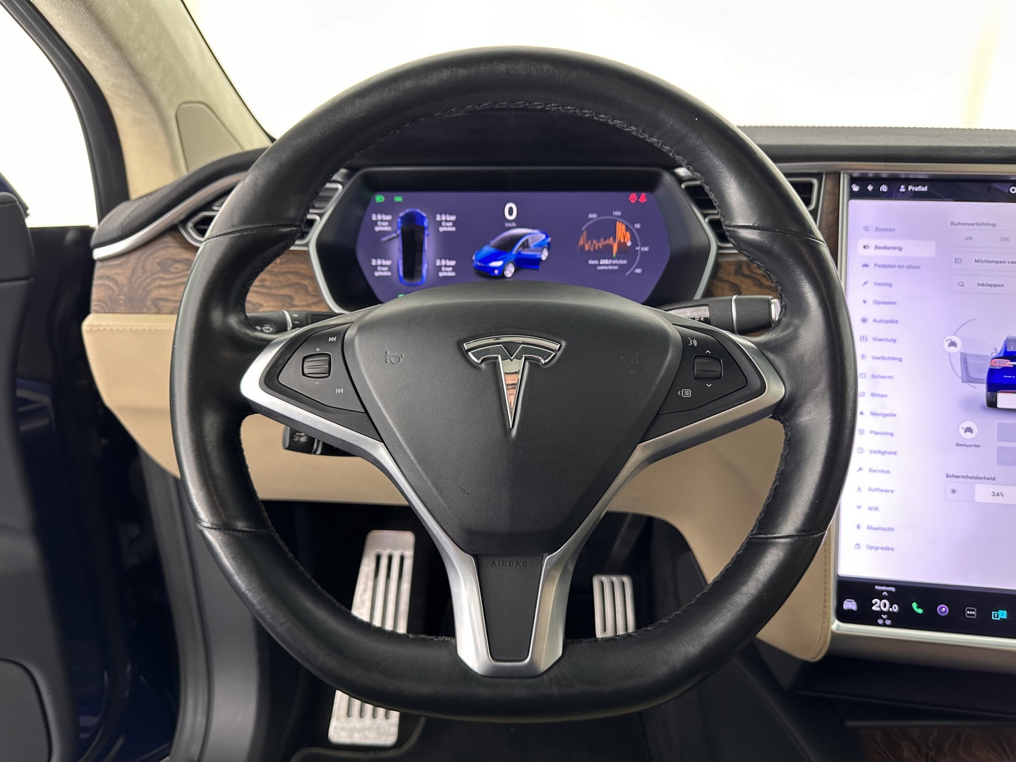 Tesla Tesla
