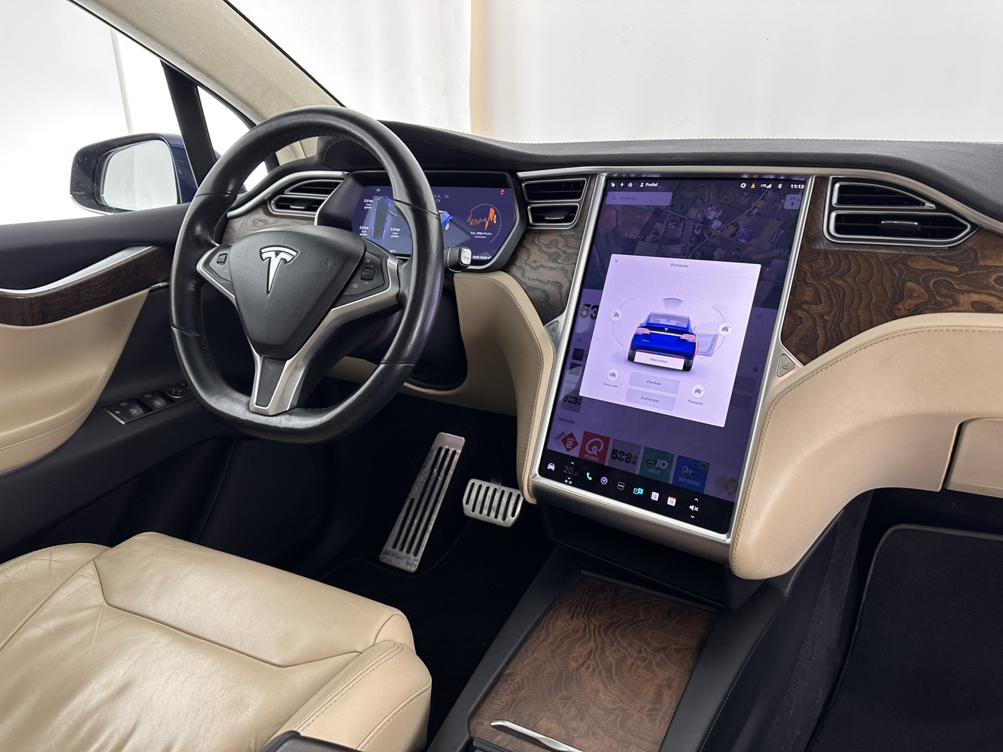 Tesla Tesla
