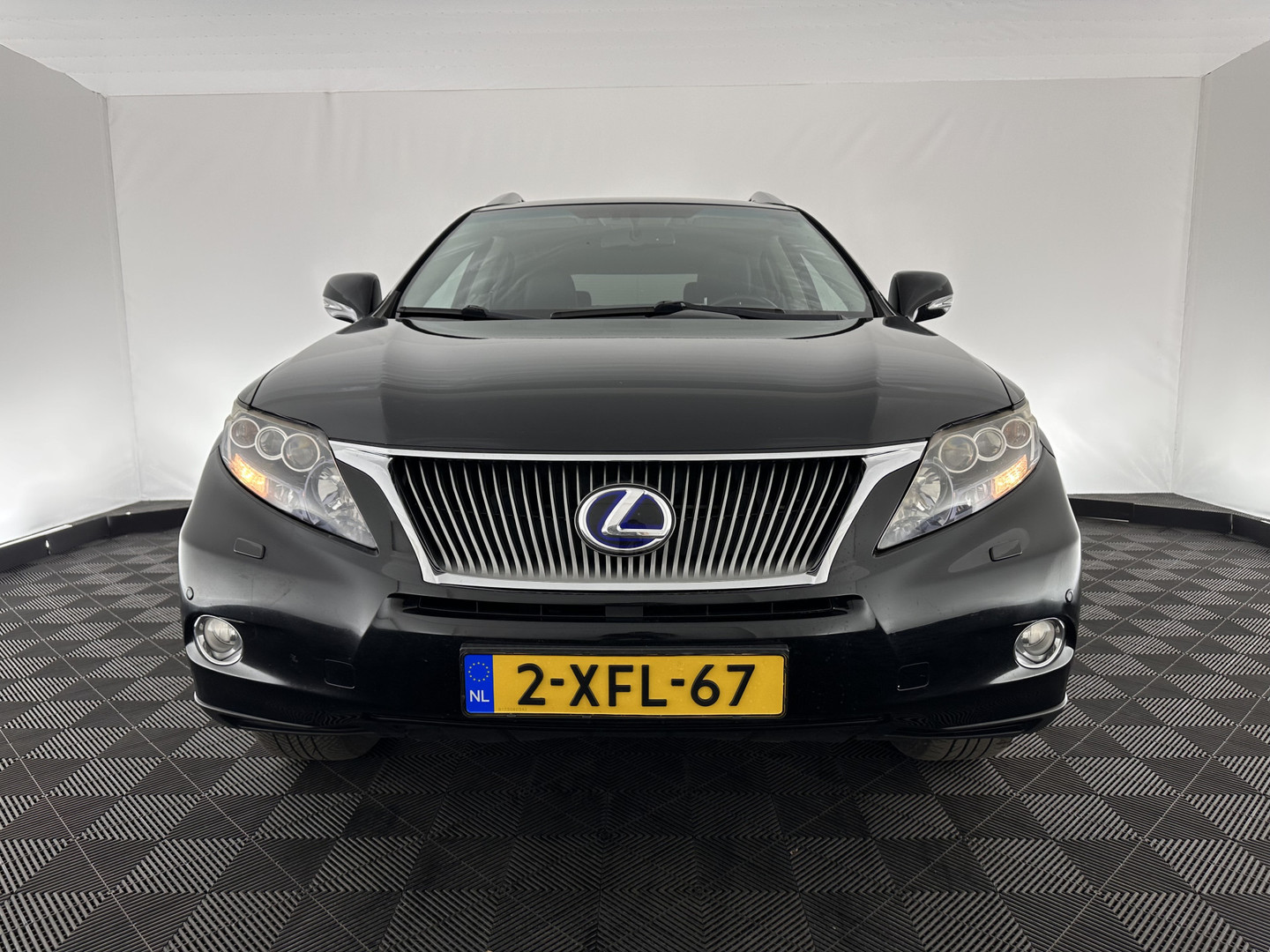 Lexus
