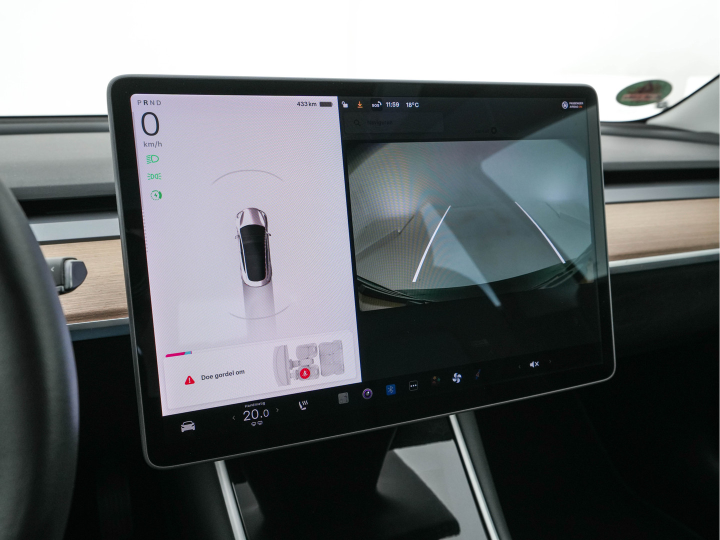 Tesla Tesla
