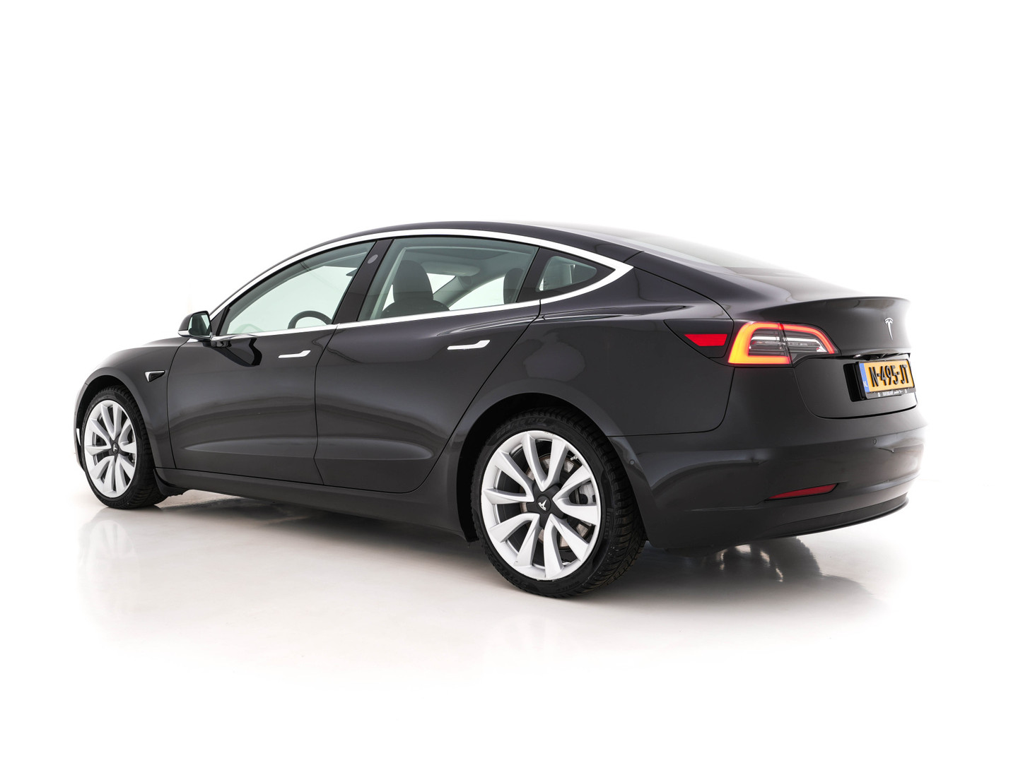 Tesla Tesla