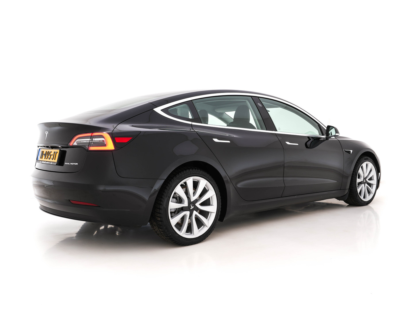Tesla Tesla