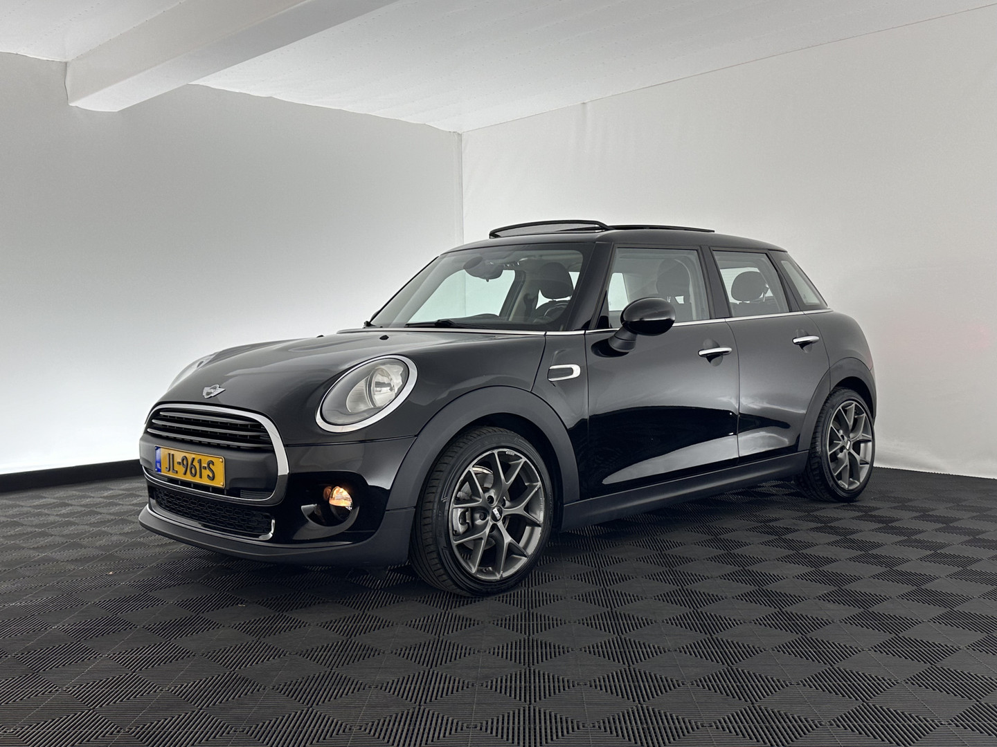 MINI
