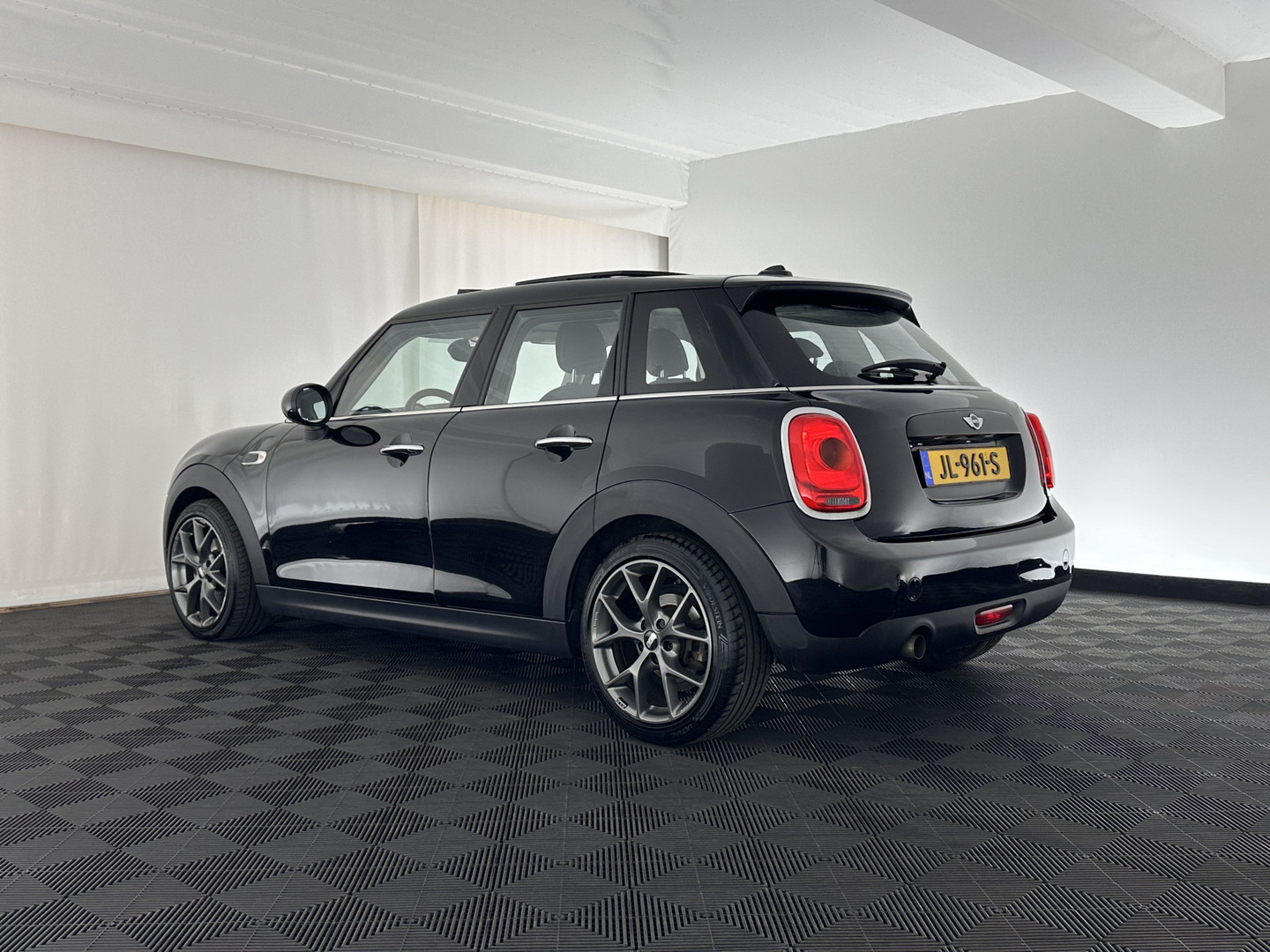 MINI