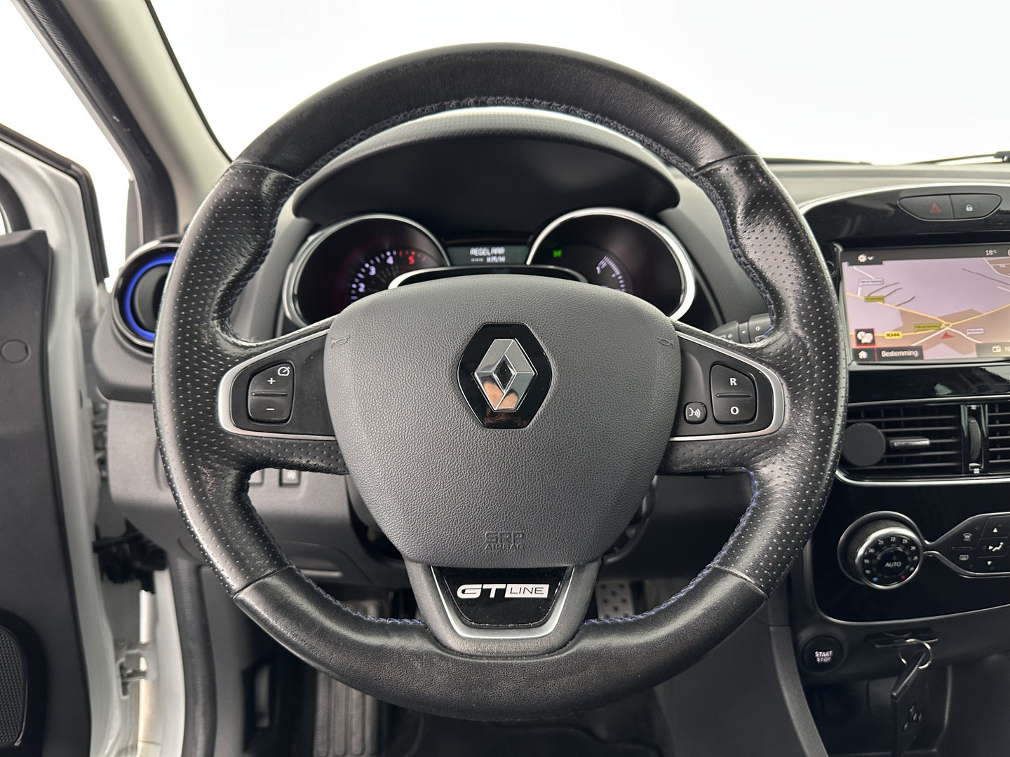 Renault Renault