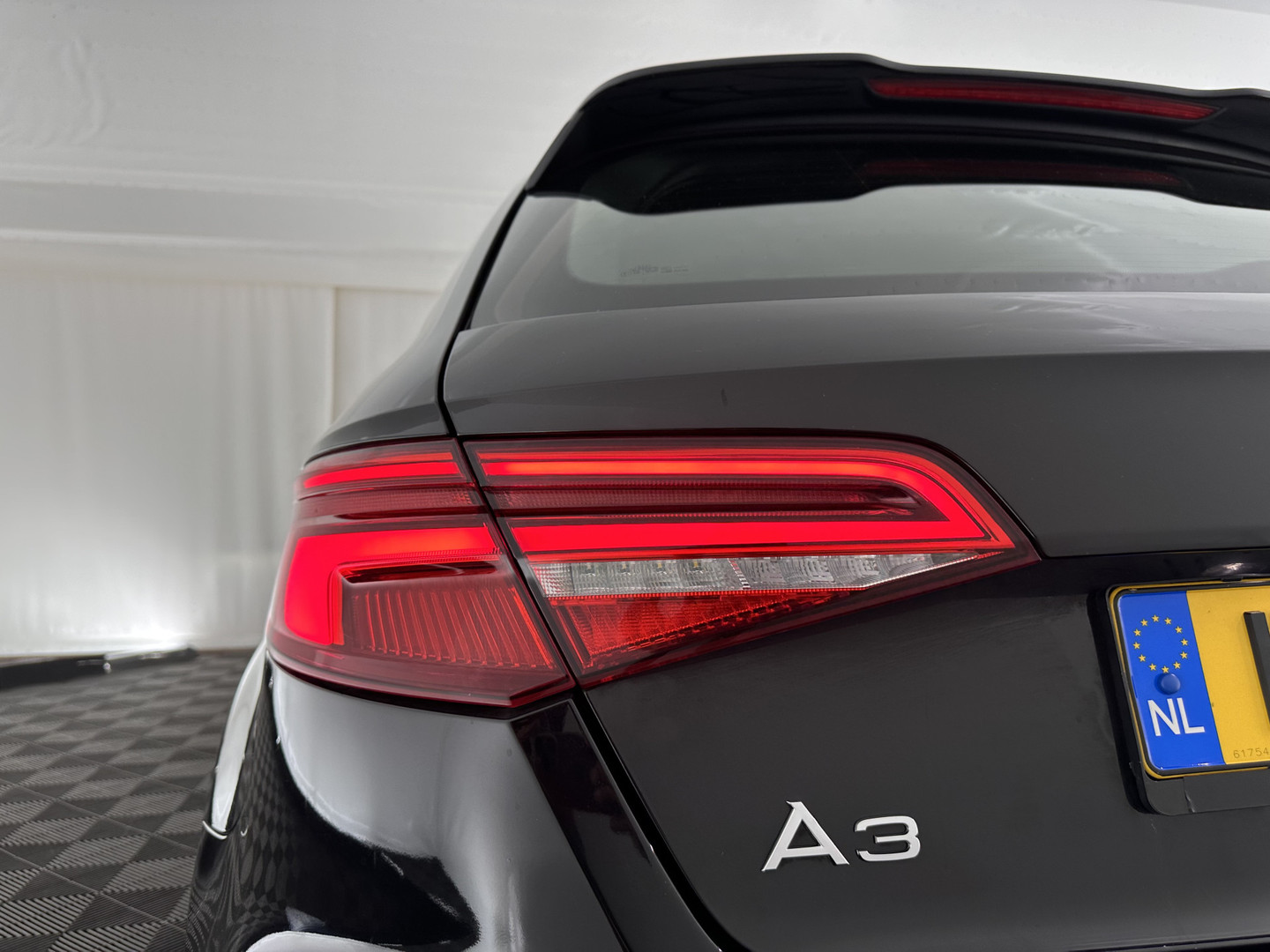 Audi Audi