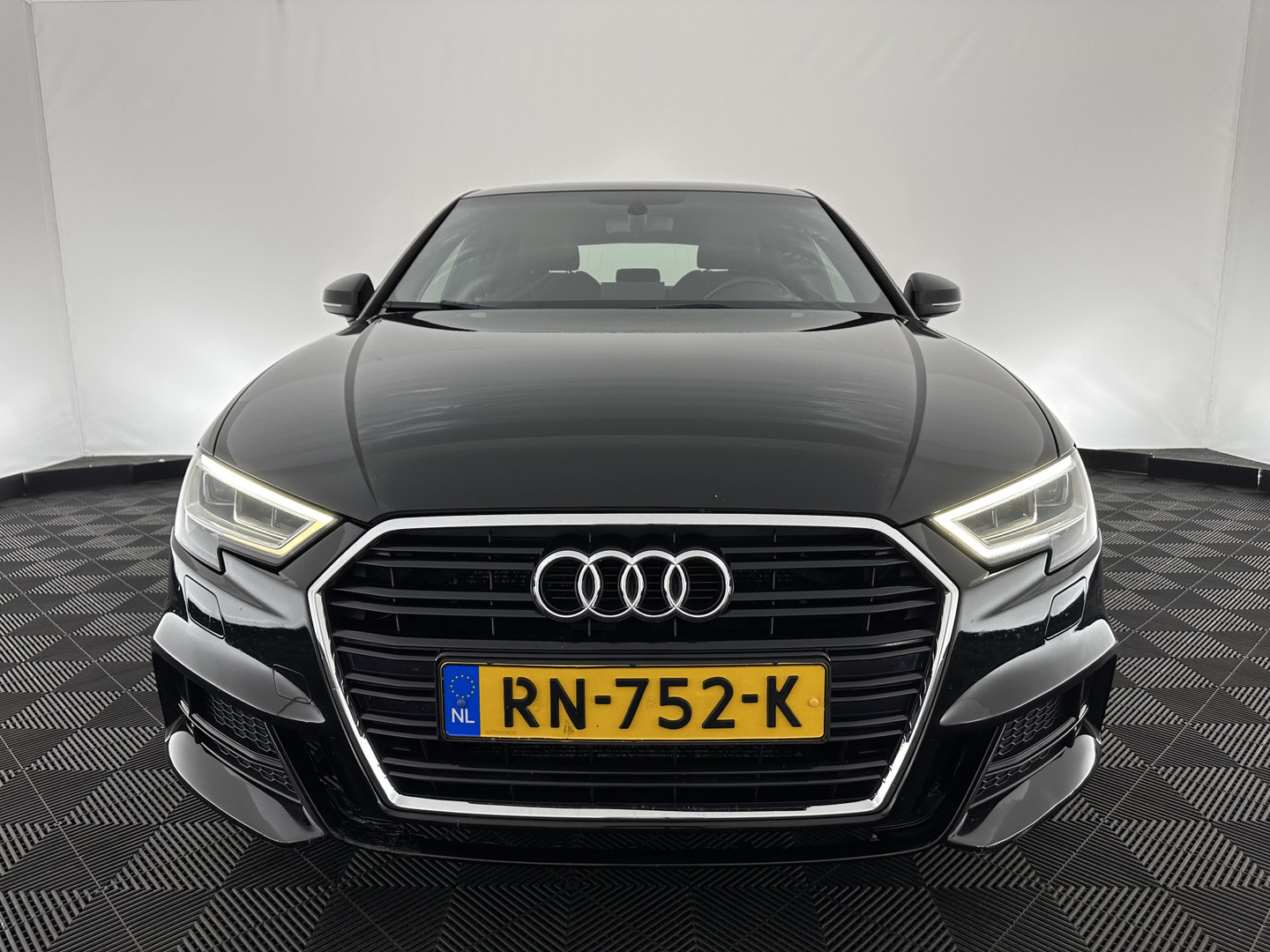 Audi Audi