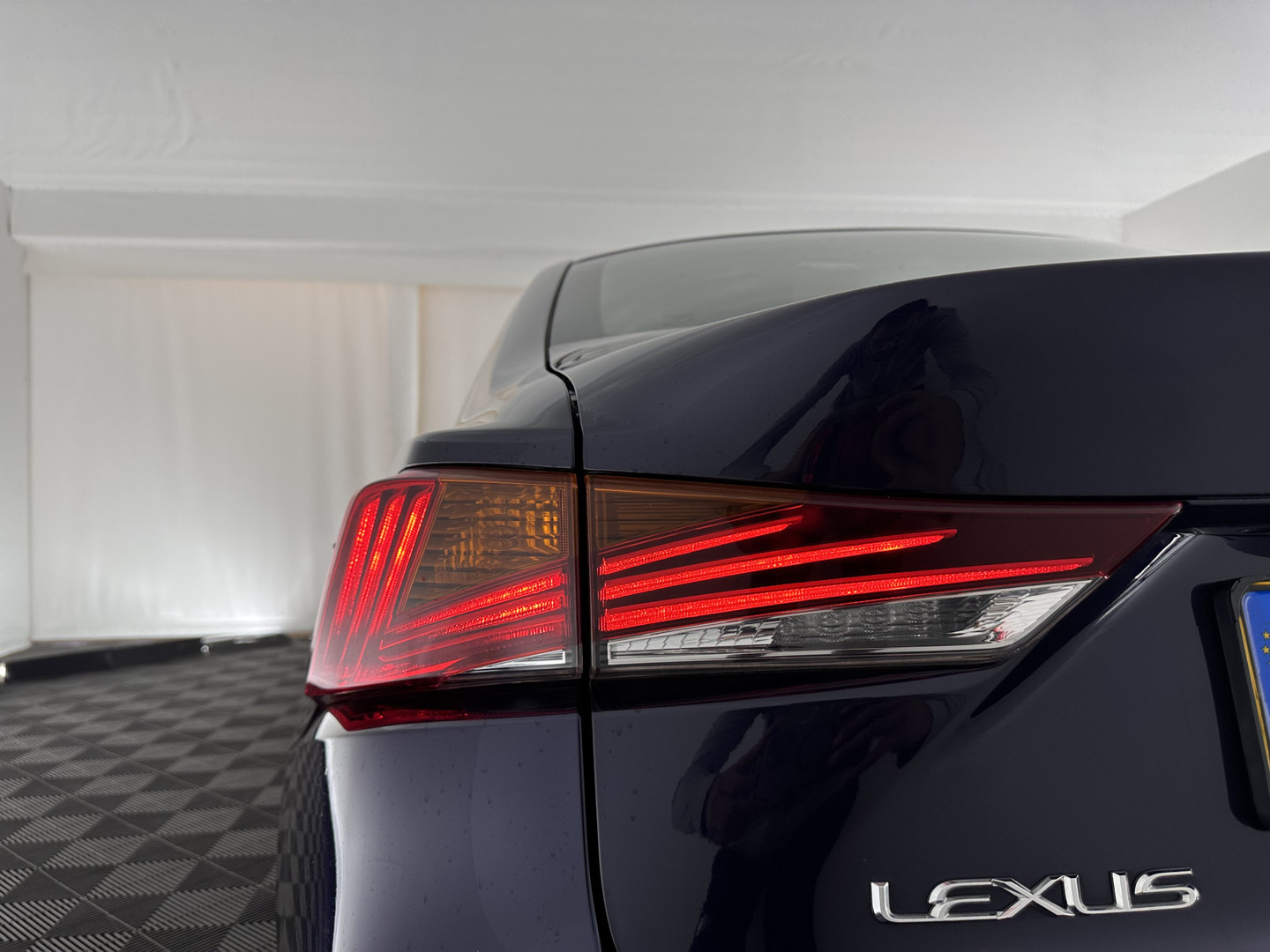 Lexus Lexus