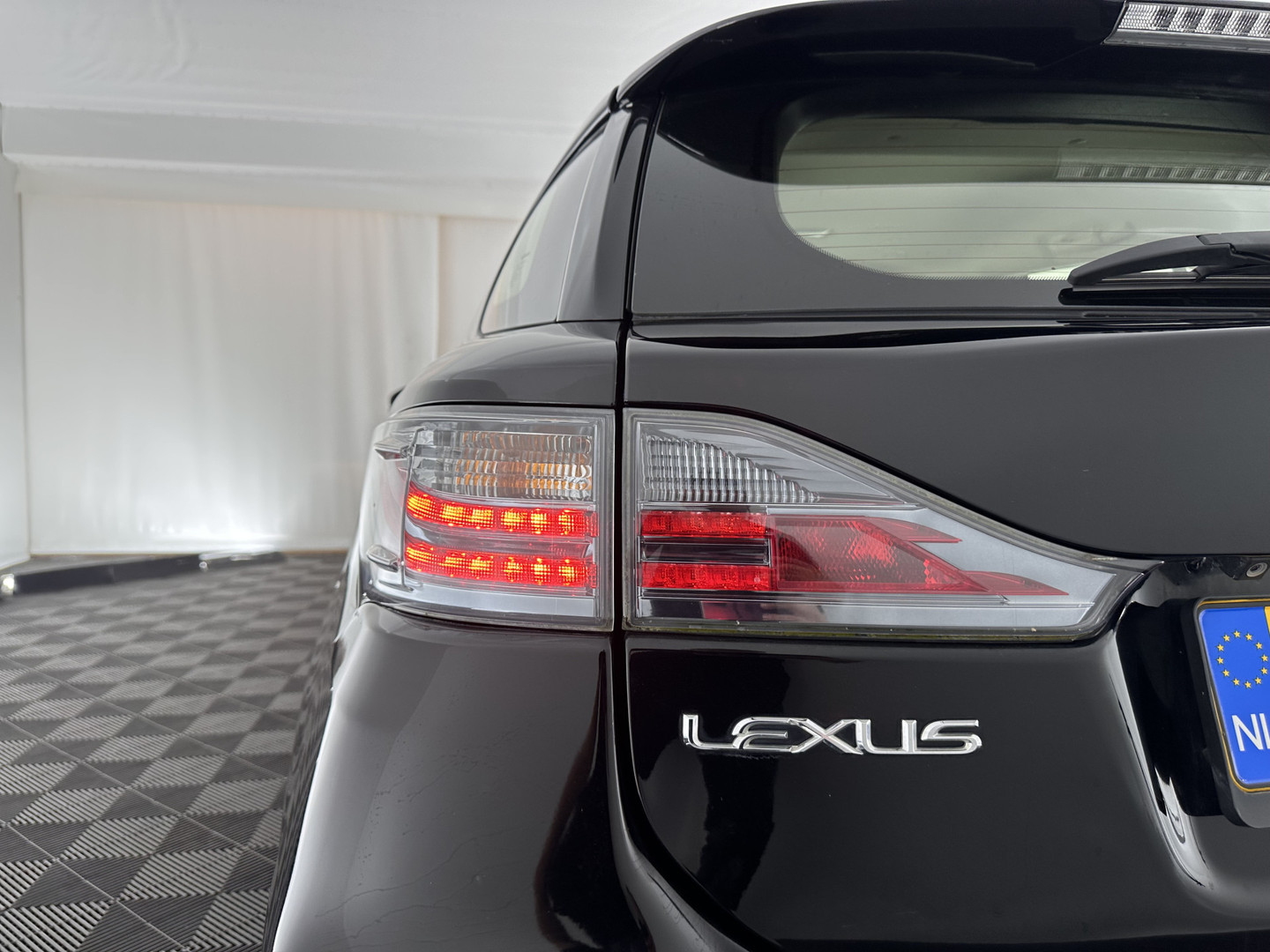 Lexus