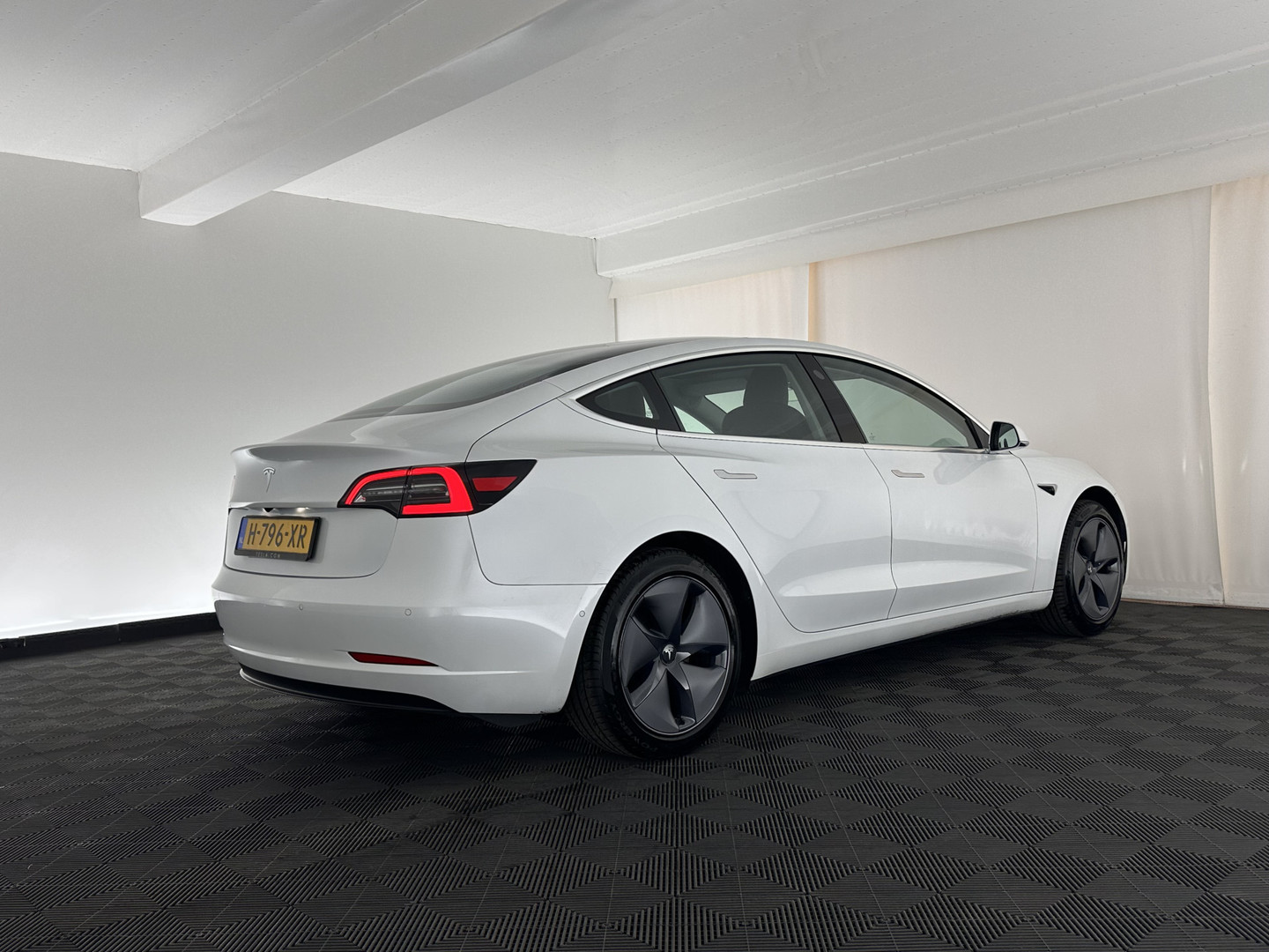 Tesla