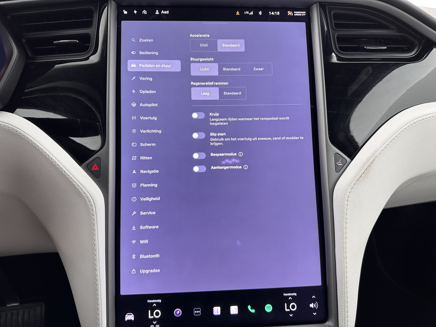 Tesla Tesla