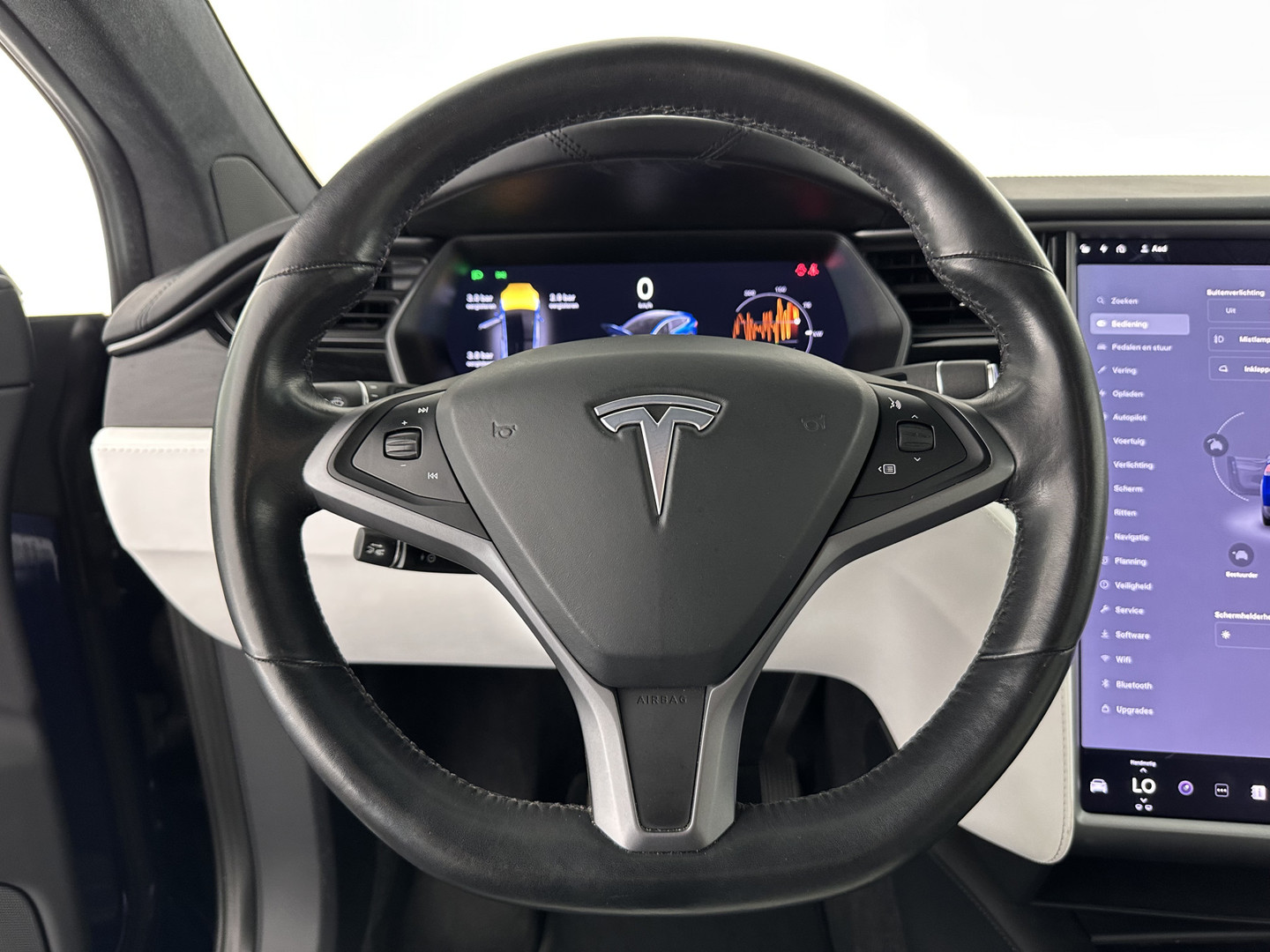 Tesla Tesla
