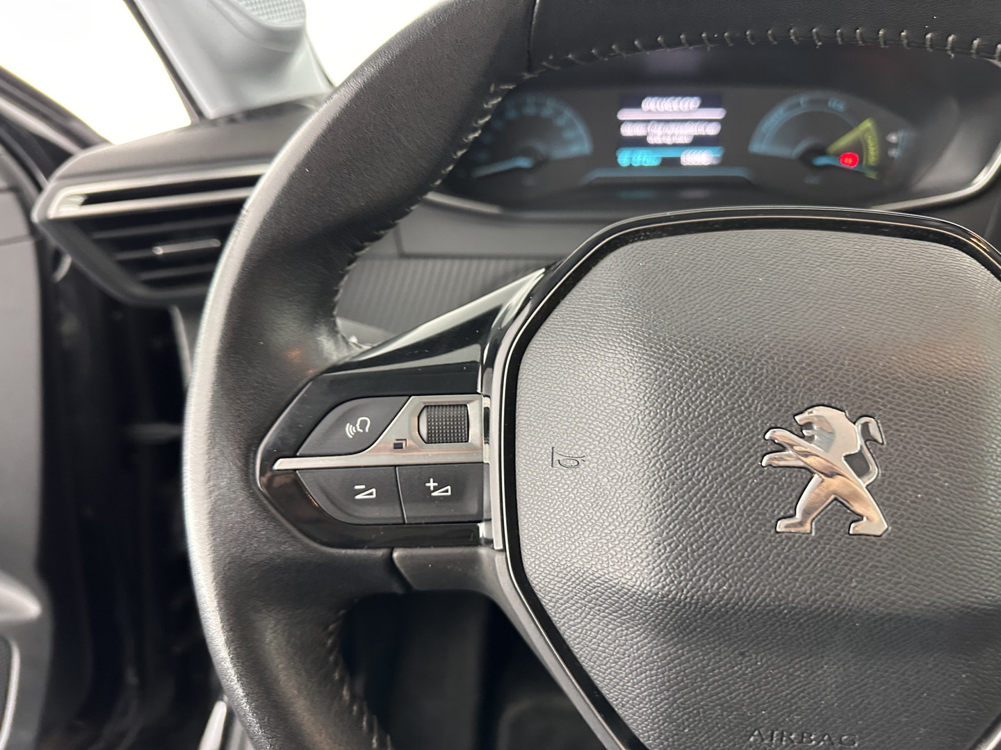 Peugeot Peugeot