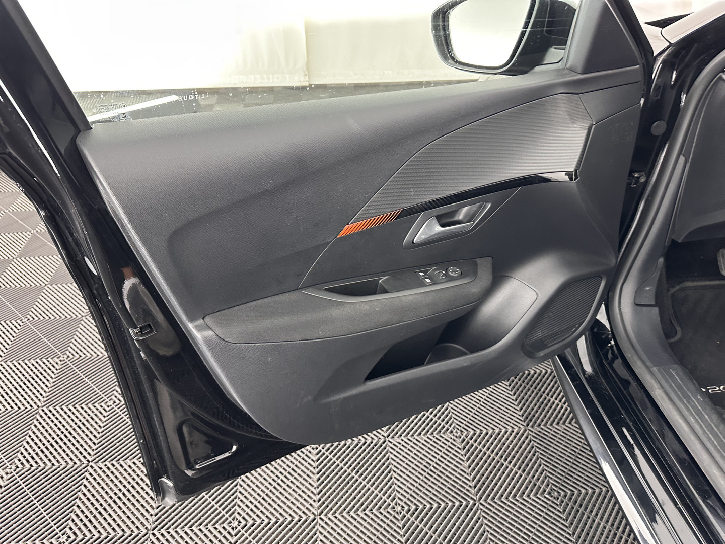 Peugeot Peugeot
