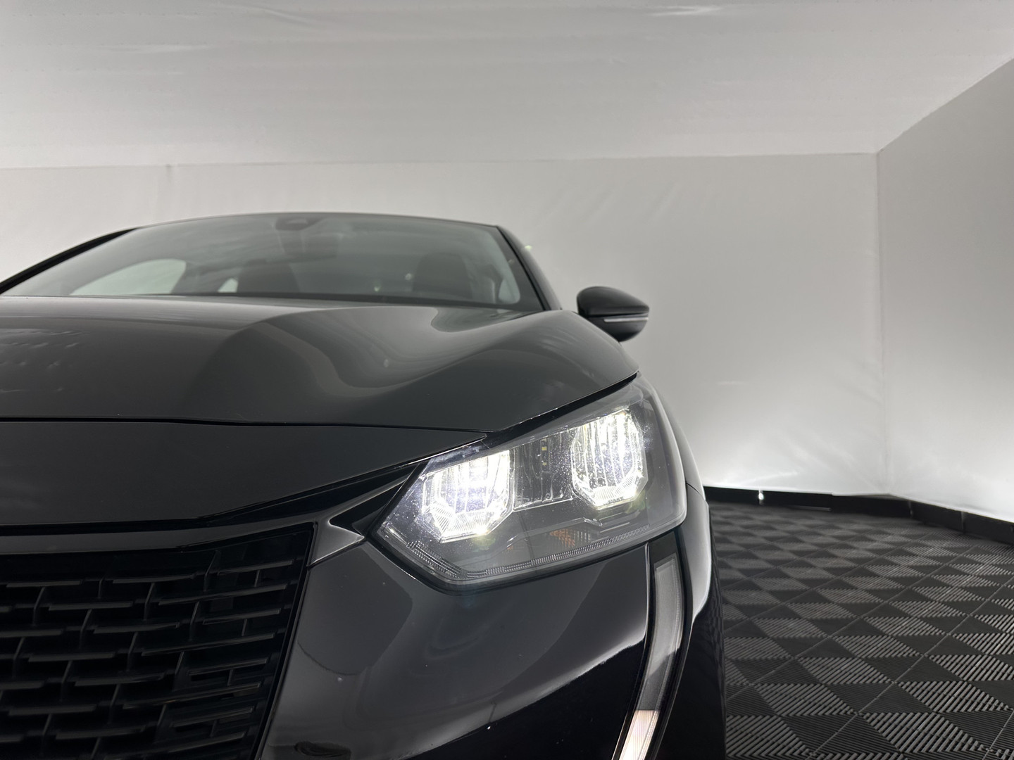 Peugeot Peugeot