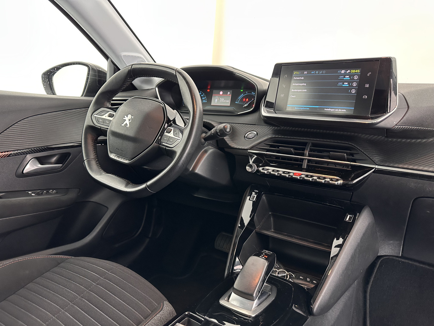 Peugeot Peugeot