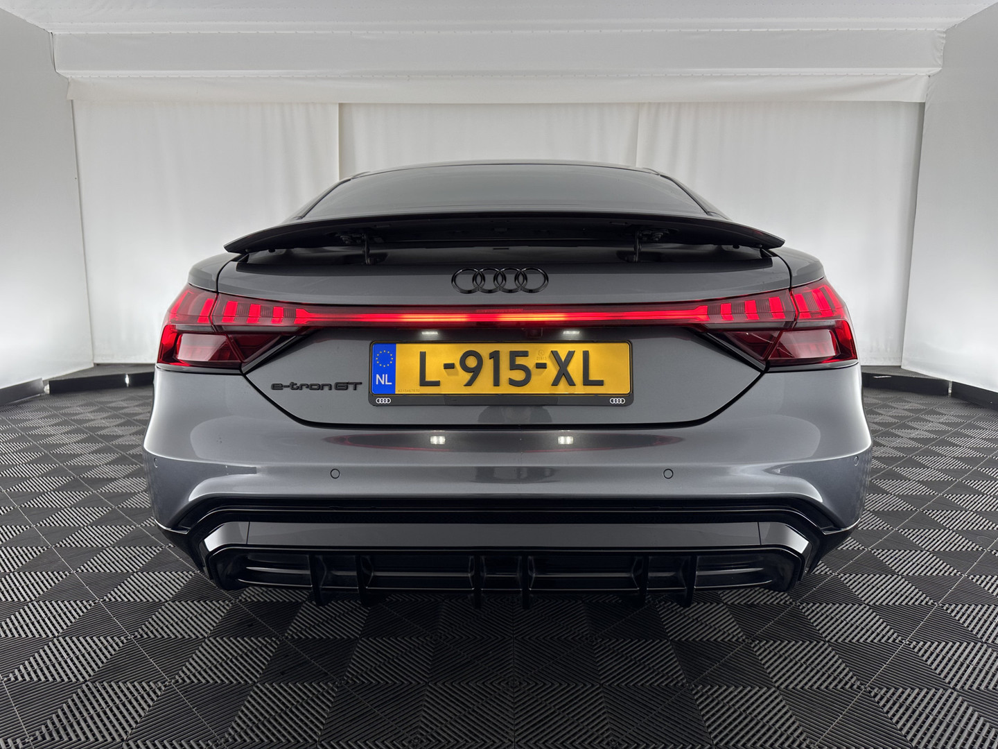 Audi Audi