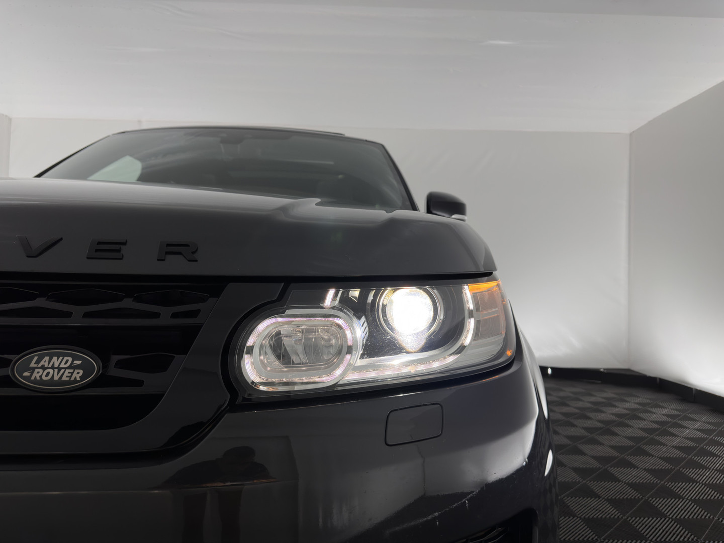 Land Rover