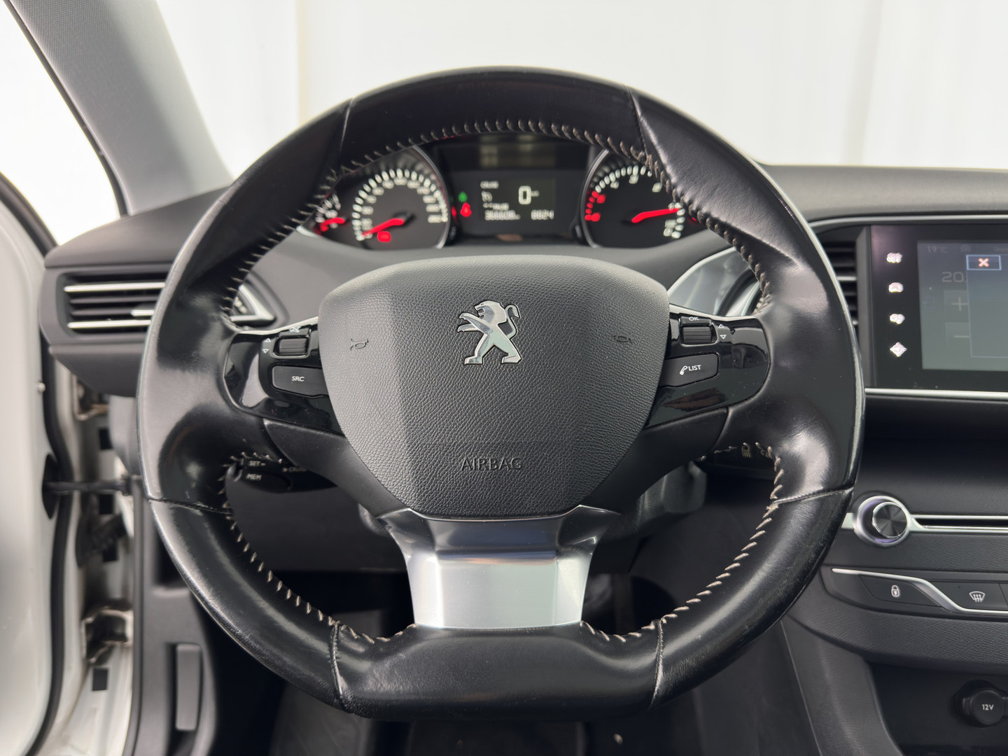 Peugeot Peugeot