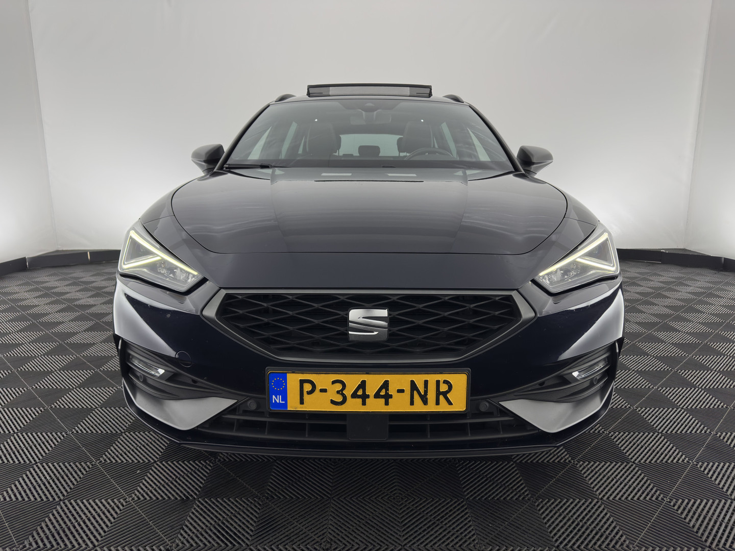 SEAT