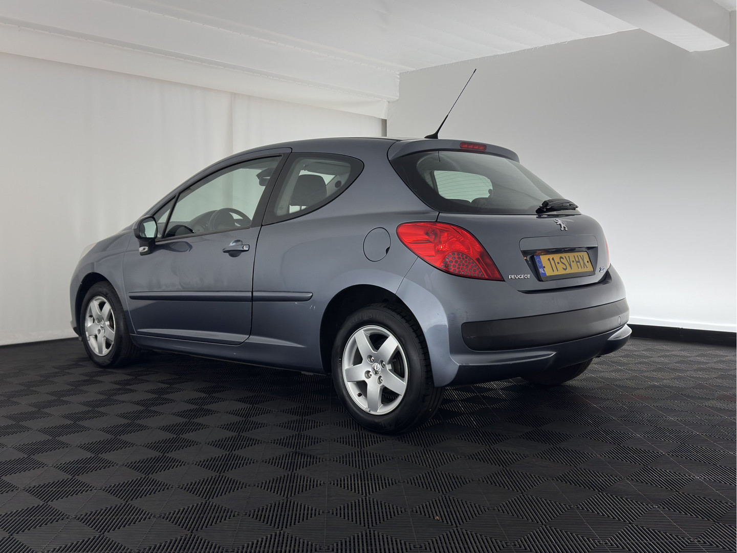 Peugeot Peugeot
