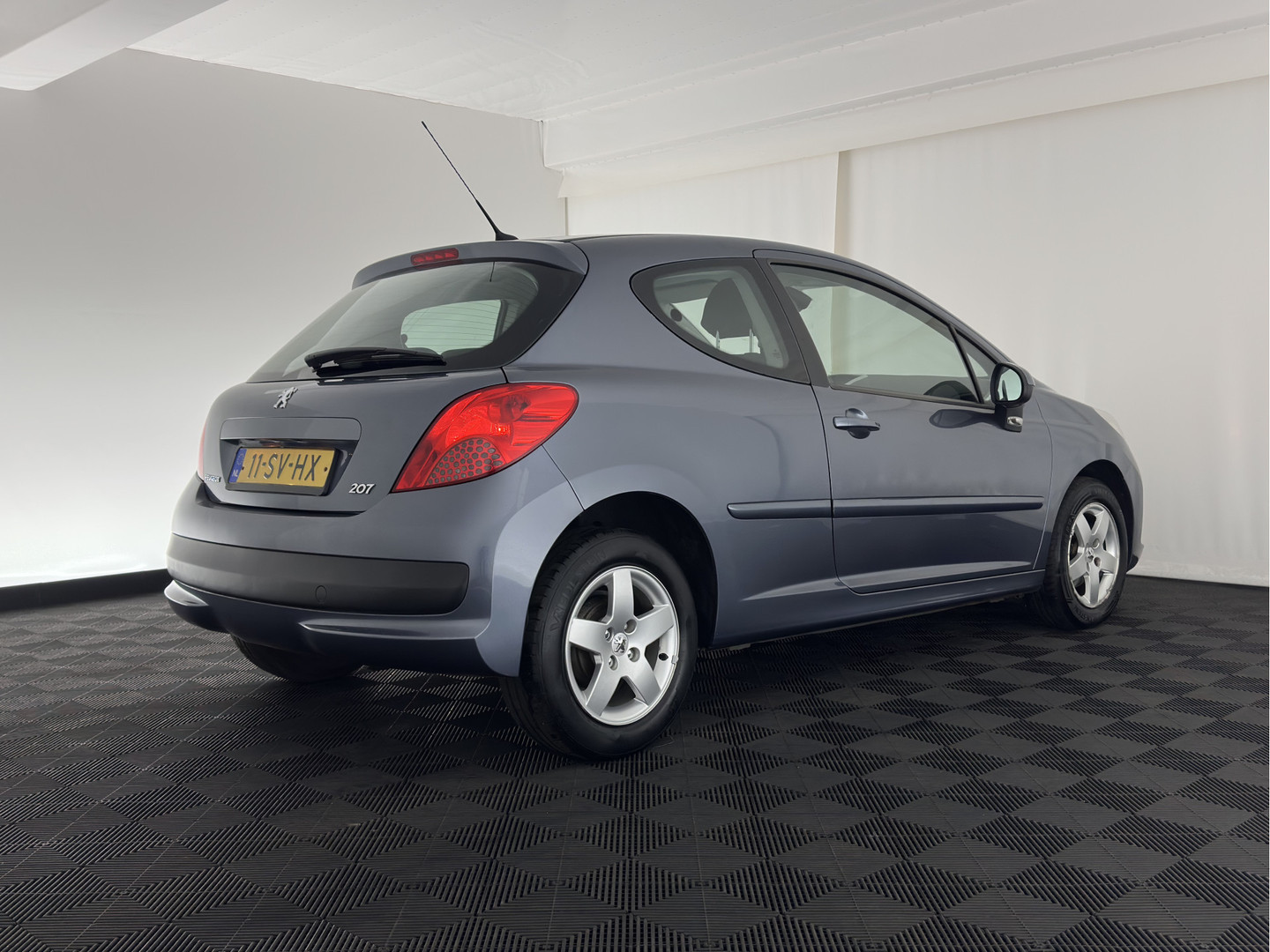 Peugeot Peugeot