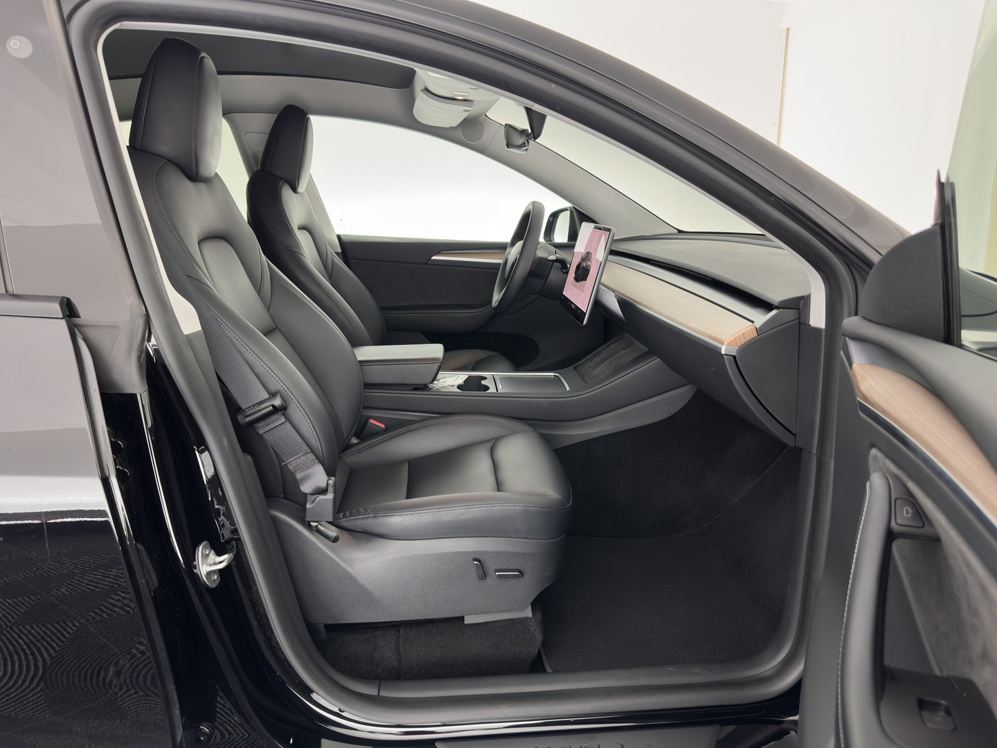 Tesla Tesla