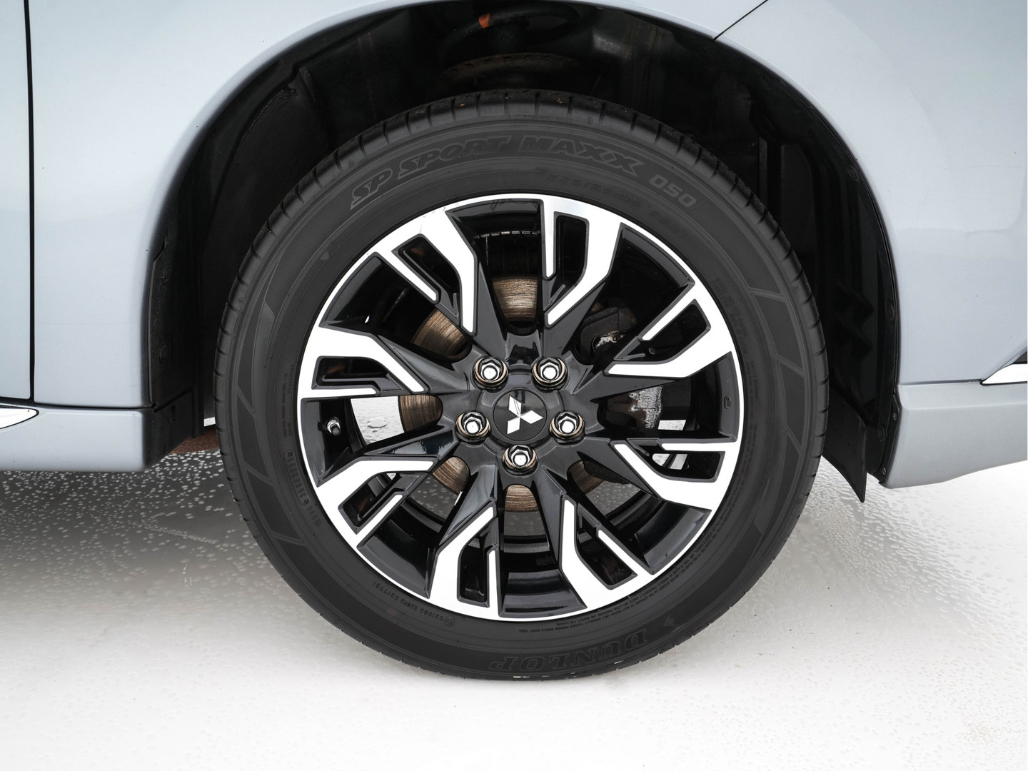 Mitsubishi Mitsubishi