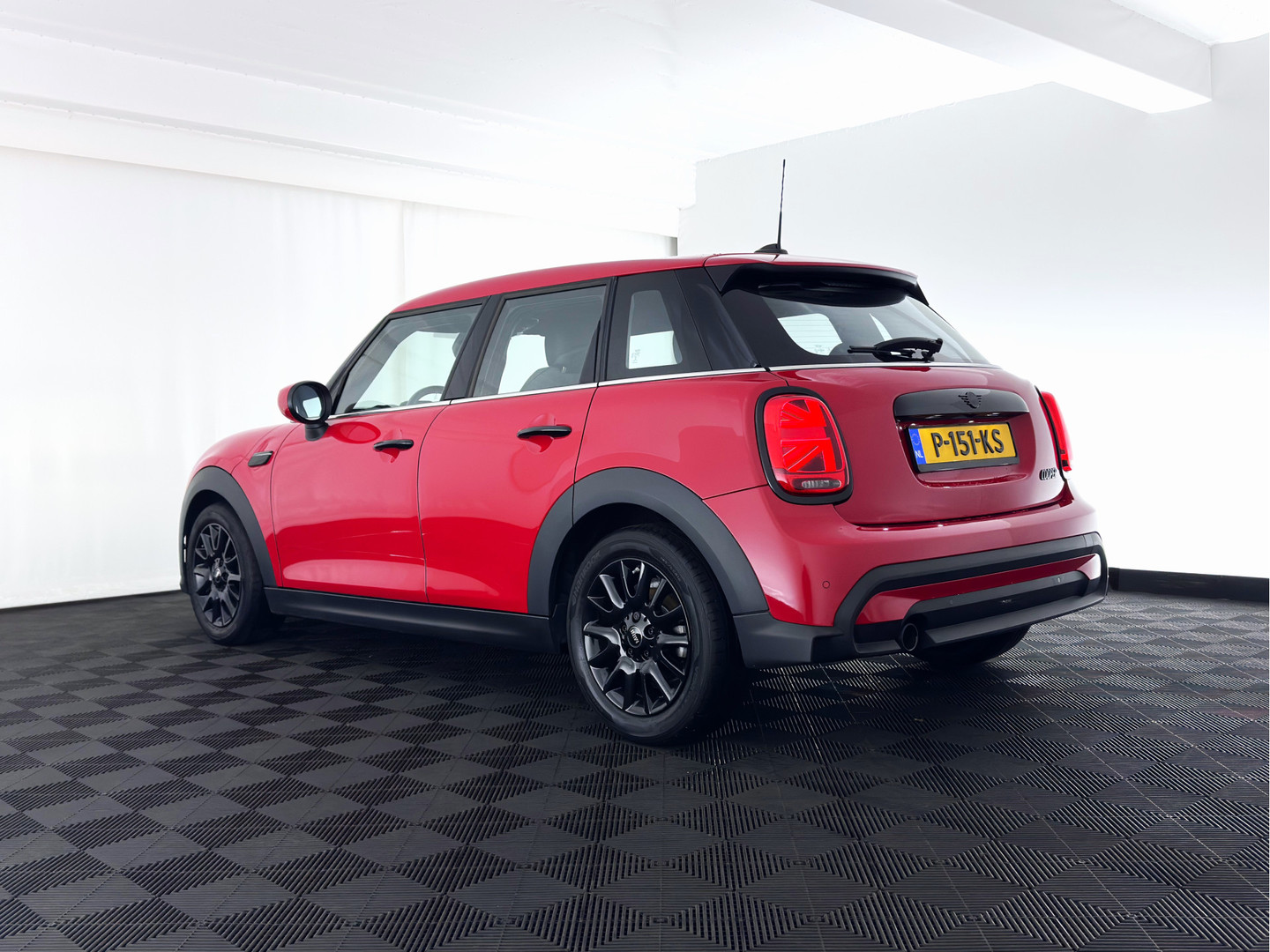 MINI MINI