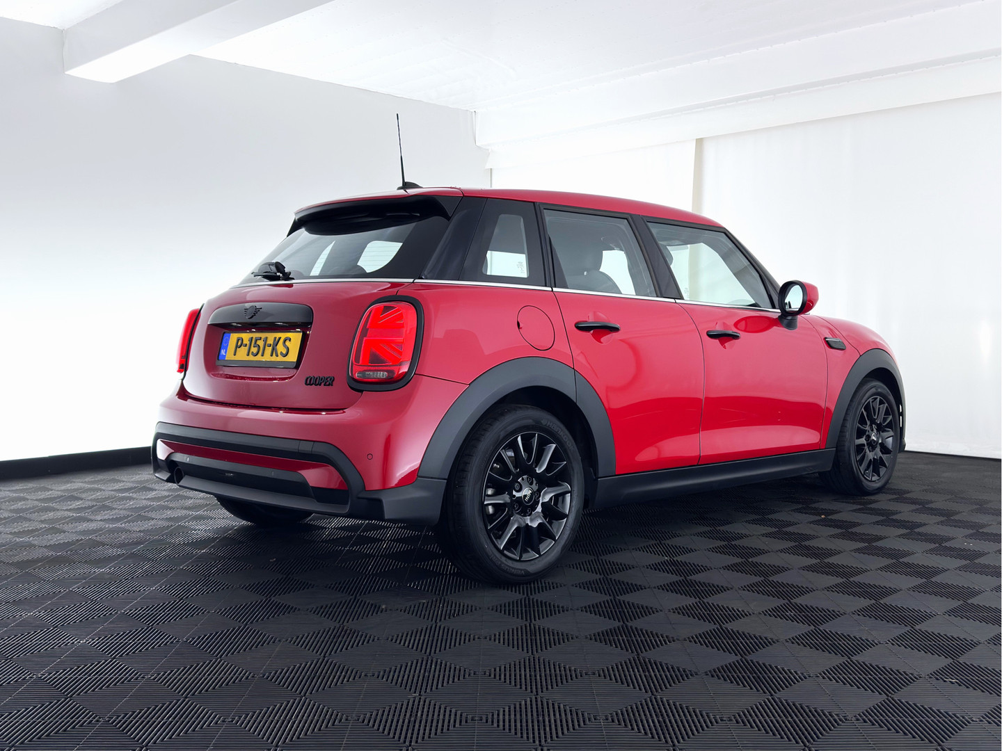 MINI MINI