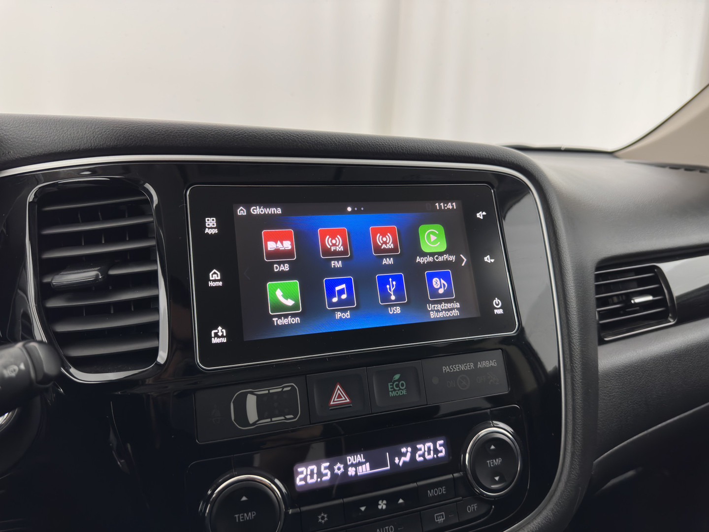 Mitsubishi Mitsubishi