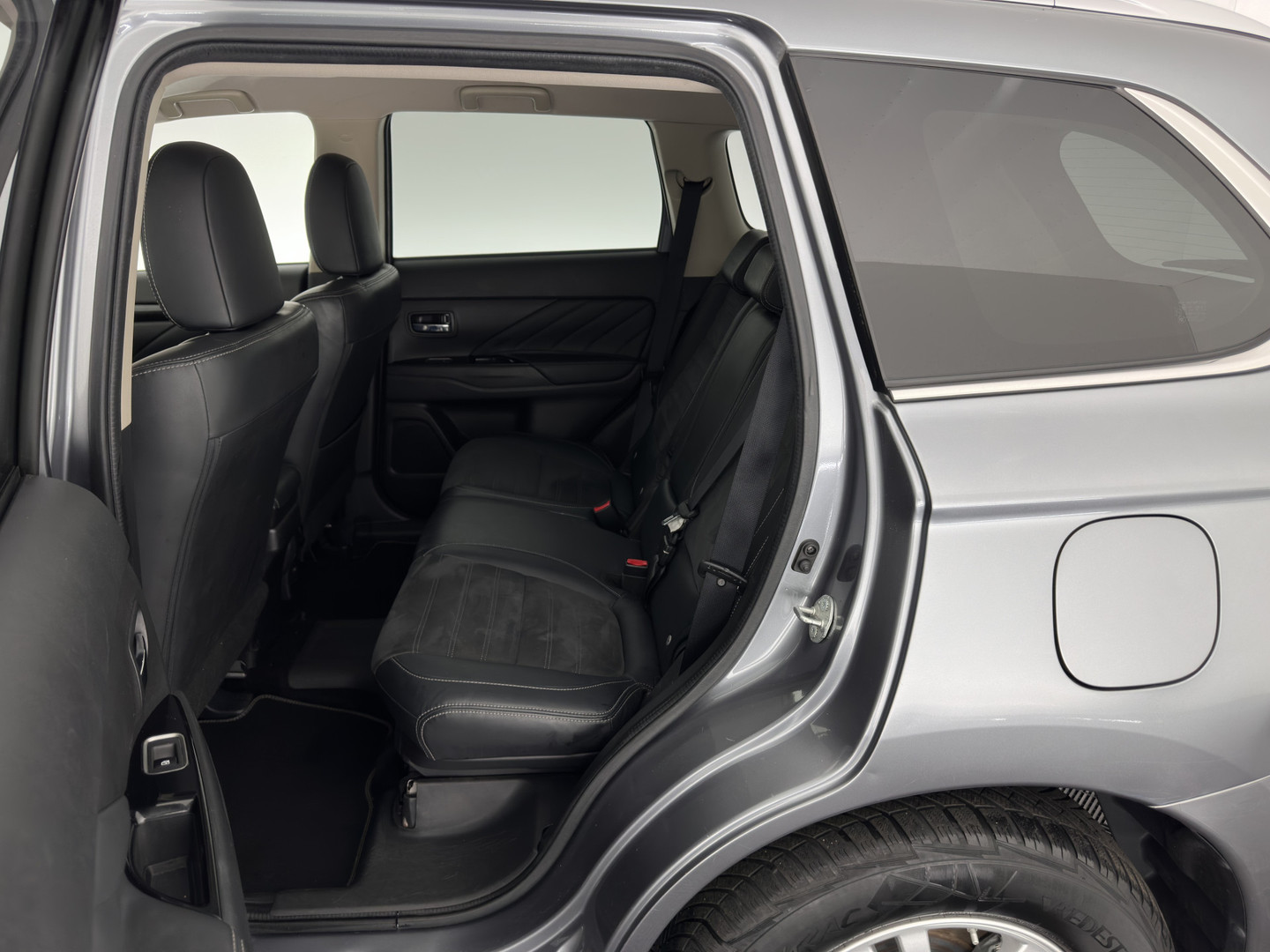 Mitsubishi Mitsubishi