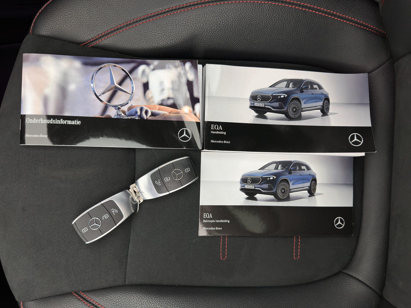 Mercedes-Benz Mercedes-Benz