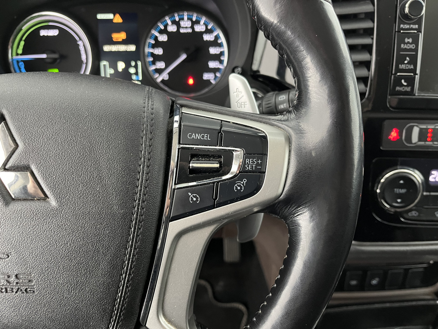 Mitsubishi Mitsubishi