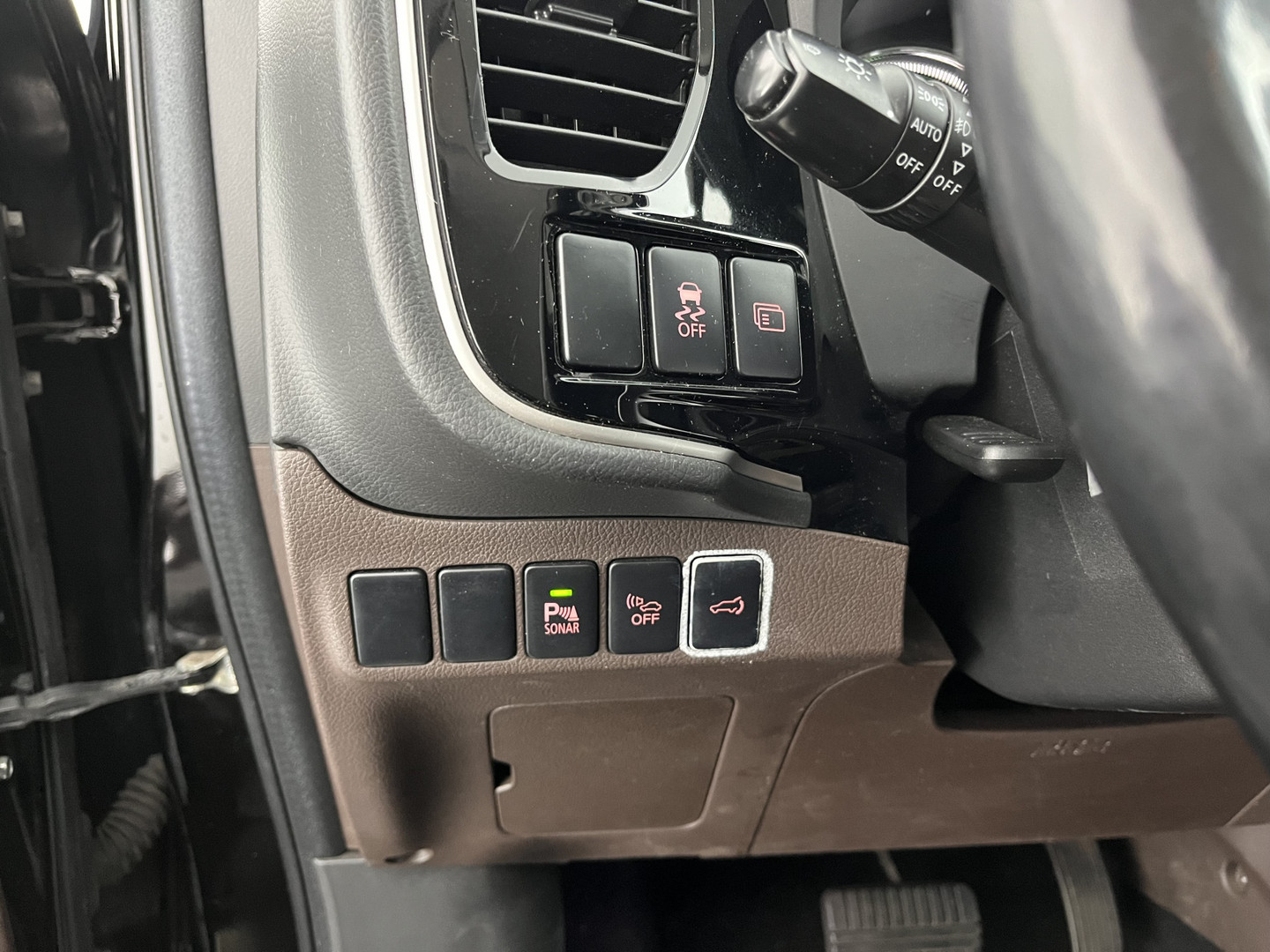 Mitsubishi Mitsubishi