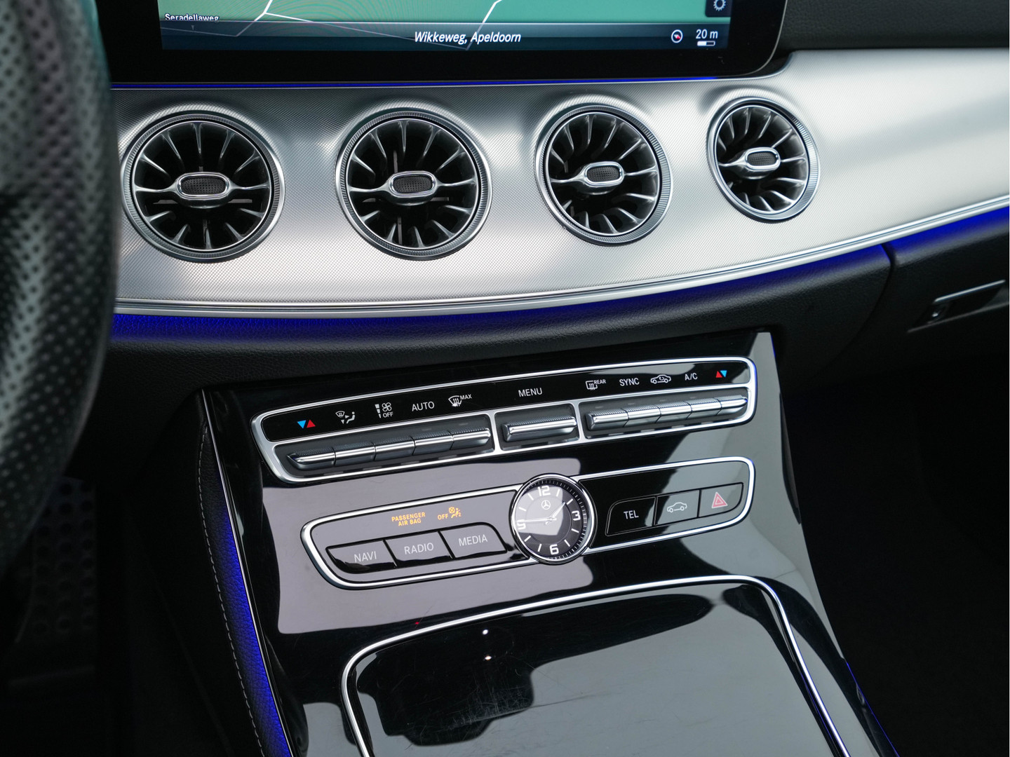 Mercedes-Benz Mercedes-Benz